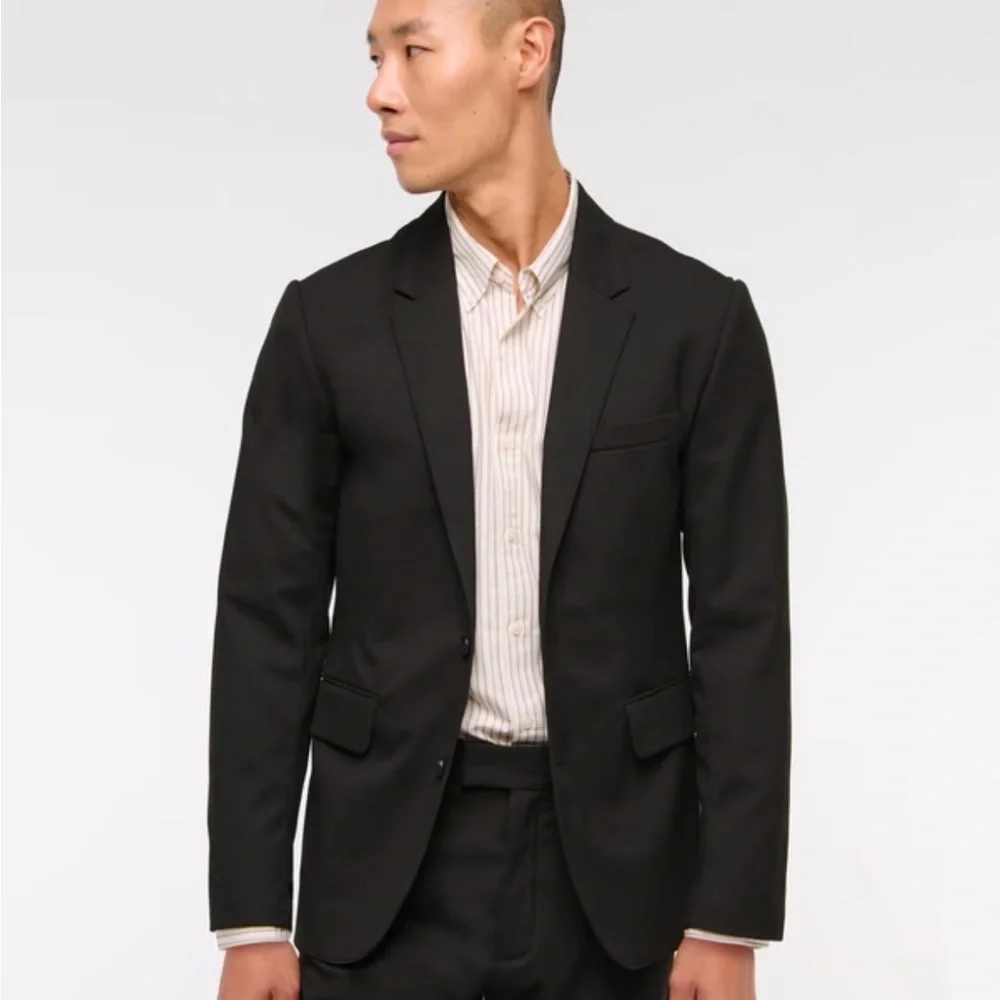 A&F Collins Slim Blazer